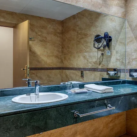 Hotel Senator Kadyks Zewnętrze zdjęcie