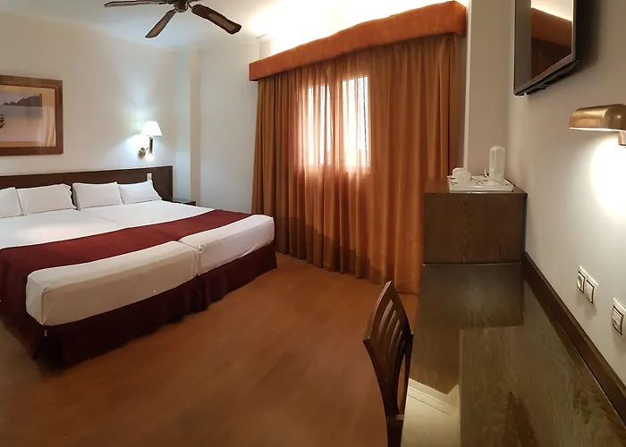 Senator Cádiz Spa Hotel